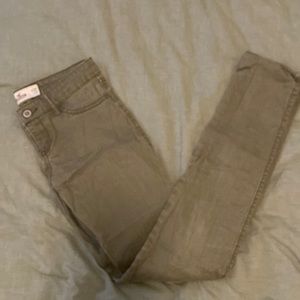 Hollister skinny jeans